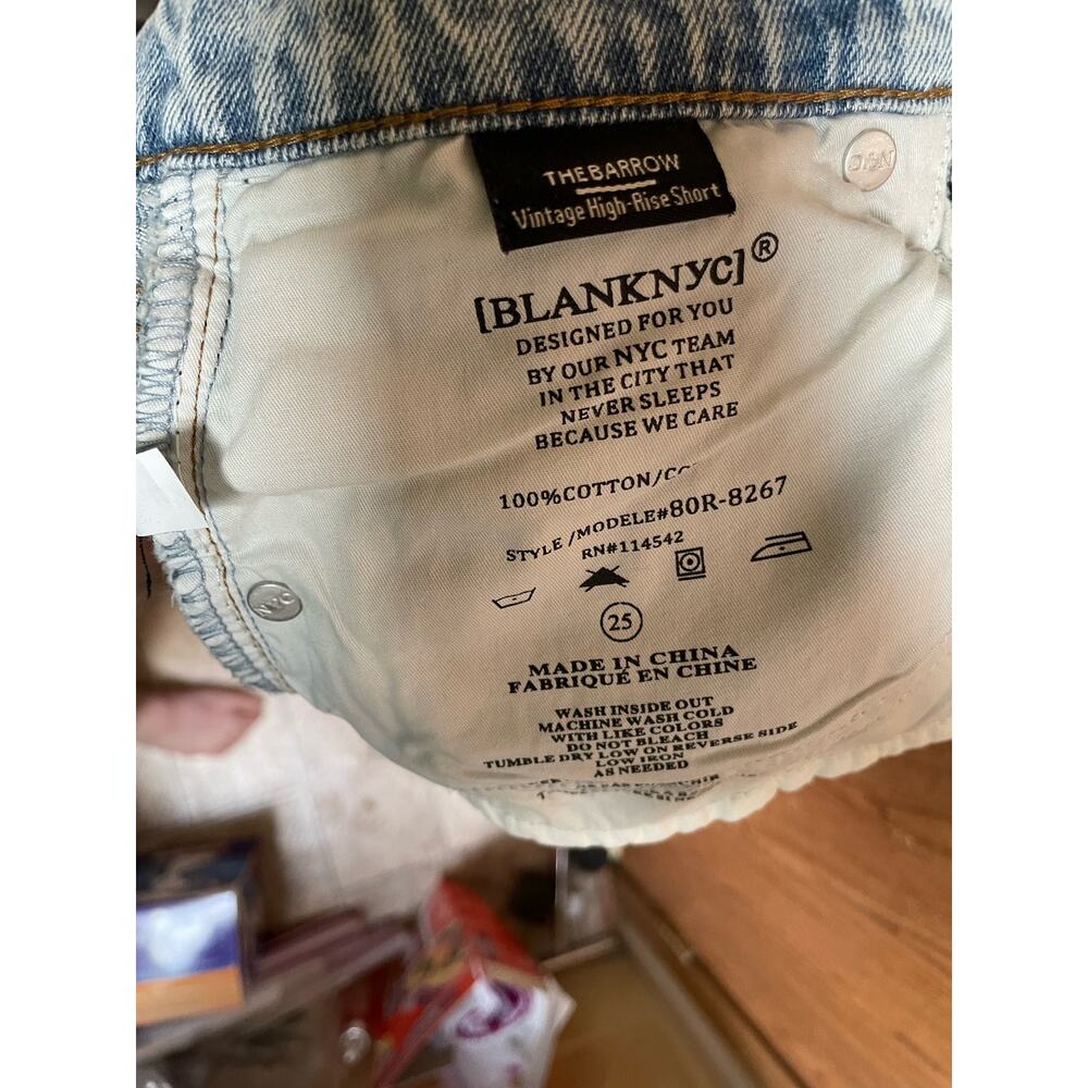 Blank NYC Denim Jean Shorts Cut Off Distressed Women's Size 25"/ 0 - Picture 3 of 6